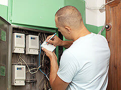 technicien compteur électrique